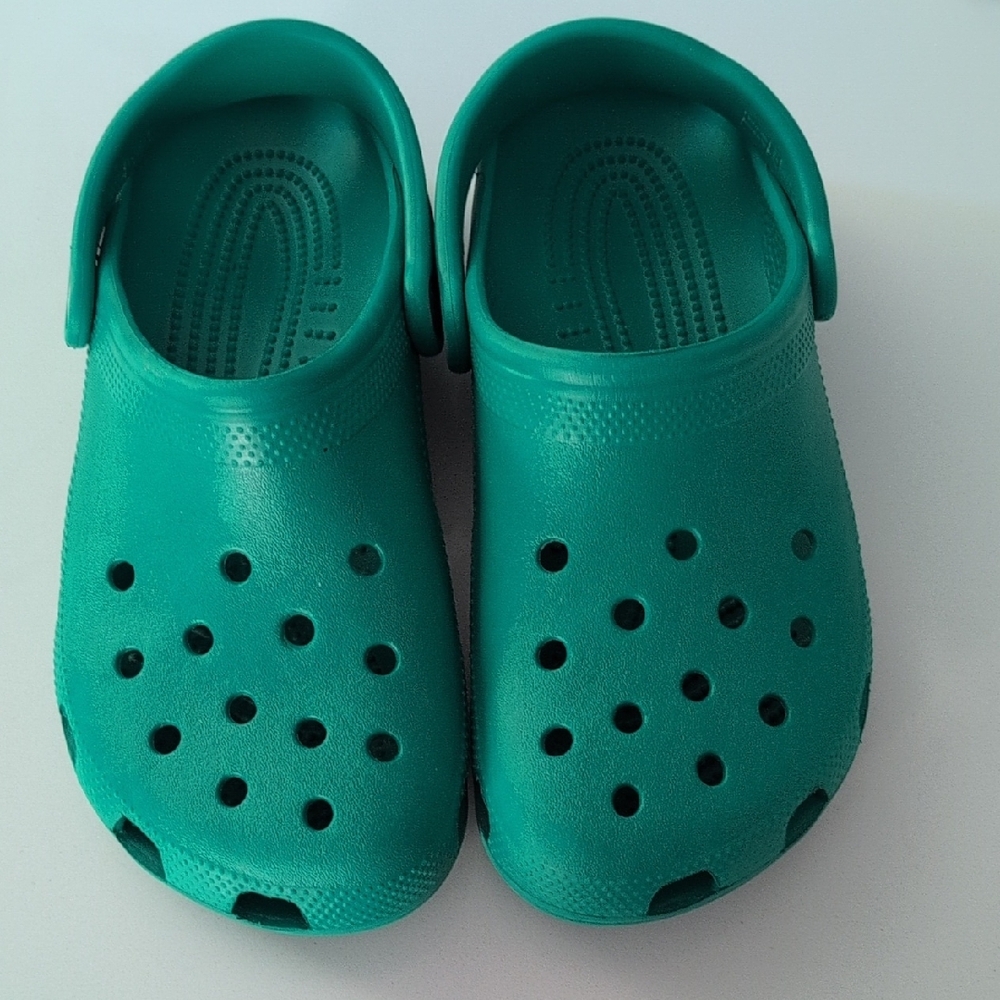 Kids Green Clogs